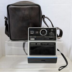 Kodak EK6 Instant Camera with Case